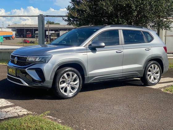 VOLKSWAGEN TAOS 1.4 250 TSI TOTAL FLEX COMFORTLINE AUTOMÁTICO